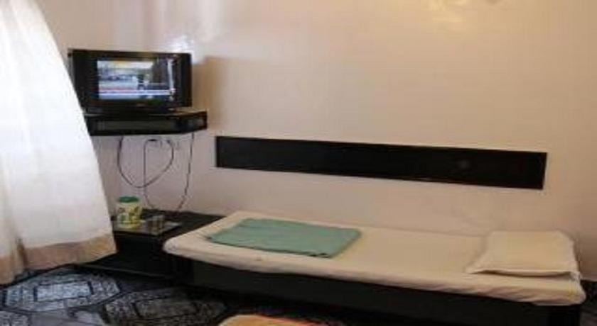 Hotel Rahil International 마하발레슈와르 외부 사진